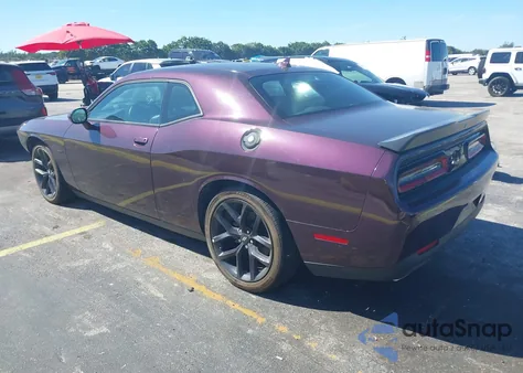 2022 Dodge Challenger R/T z USA, uszkodzony, nr VIN 2C3CDZBT7NH233989